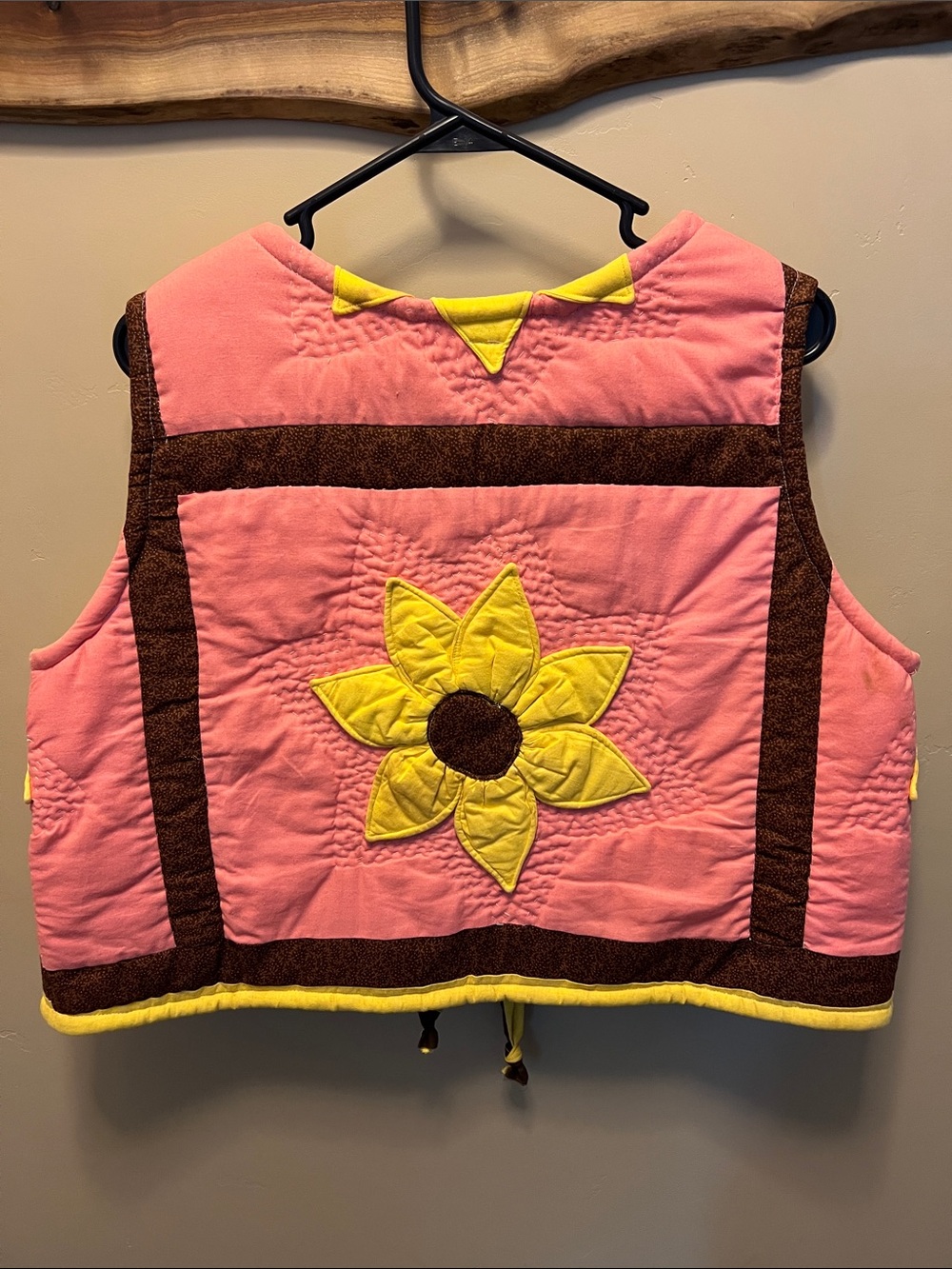 Handmade Vintage Sunflower Vest - Picture 2 of 3